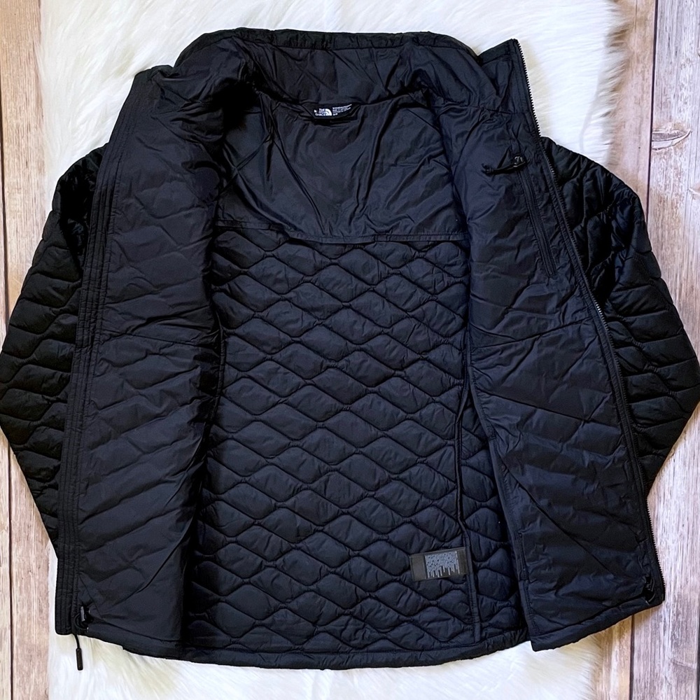 The North Face Women’s ThermoBall Full Zip Jacket - Picture 3 of 6